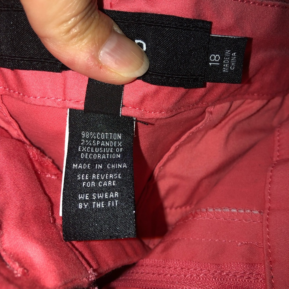 Torrid pink shorts size 18 Cotton blend 98% - Picture 6 of 10